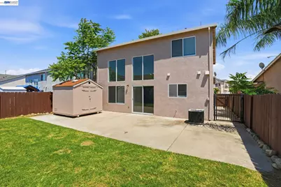 419 Pioneer Ave, Manteca, CA 95336 - Photo 33