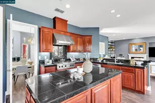 4999 Piper Glen Terrace, Dublin, CA 94568 - Photo 13