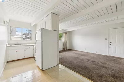 5963 Maccall Street, Oakland, CA 94609 - Photo 27