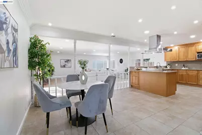8023 Holanda Ln, Dublin, CA 94568 - Photo 7