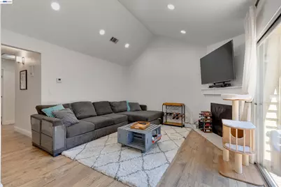 683 Center, Martinez, CA 94553 - Photo 15