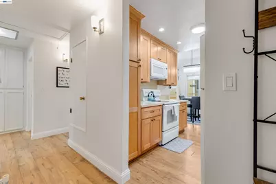 683 Center, Martinez, CA 94553 - Photo 5
