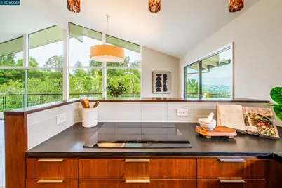 6 Donald Drive, Orinda, CA 94563 - Photo 25