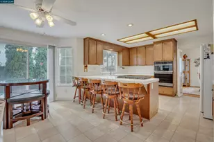 160 Meadow Brook Ct, Oakley, CA 94561 - Photo 17