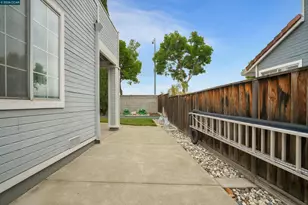 160 Meadow Brook Ct, Oakley, CA 94561 - Photo 43