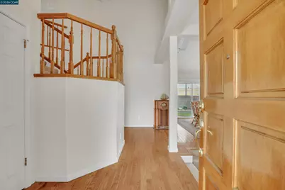 160 Meadow Brook Ct, Oakley, CA 94561 - Photo 5