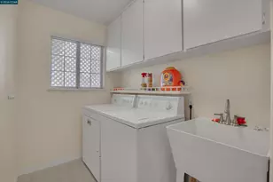 160 Meadow Brook Ct, Oakley, CA 94561 - Photo 23