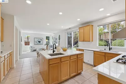 3609 Oakhurst Ct, Dublin, CA 94568 - Photo 15