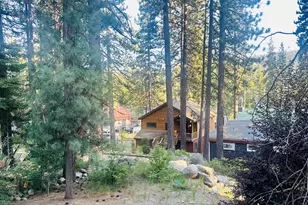 13273 Sierra Dr W, Truckee, CA 96161 - Photo 17