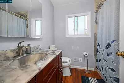 1181 Jensen Dr, Pittsburg, CA 94565 - Photo 17