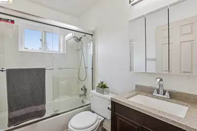 1917 Sequoia Dr, Martinez, CA 94553 - Photo 39