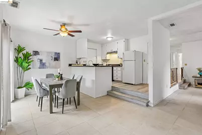 1917 Sequoia Dr, Martinez, CA 94553 - Photo 11