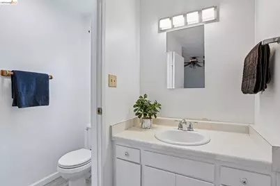 1917 Sequoia Dr, Martinez, CA 94553 - Photo 25