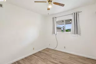 1917 Sequoia Dr, Martinez, CA 94553 - Photo 17