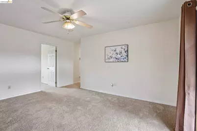 1917 Sequoia Dr, Martinez, CA 94553 - Photo 27