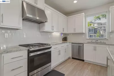 9274 Enterprise Dr, Newark, CA 94560 - Photo 13