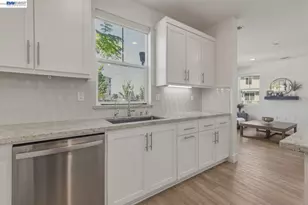 9274 Enterprise Dr, Newark, CA 94560 - Photo 11