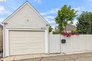 1165 Harvard Rd, Piedmont, CA 94610 - Photo 51