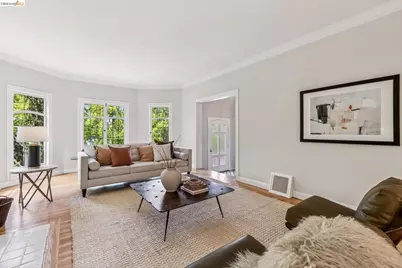 1165 Harvard Rd, Piedmont, CA 94610 - Photo 11
