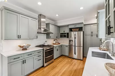 1165 Harvard Rd, Piedmont, CA 94610 - Photo 19