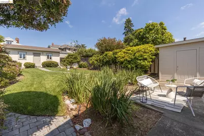 2434 Wilbur St, Oakland, CA 94602 - Photo 39