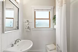 2434 Wilbur St, Oakland, CA 94602 - Photo 29