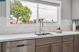 2520 Chanslor Ave, Richmond, CA 94804 - Photo 17