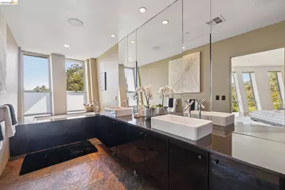 6343 Skyline Blvd, Oakland, CA 94611 - Photo 39