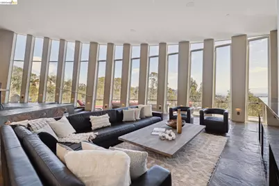 6343 Skyline Blvd, Oakland, CA 94611 - Photo 15