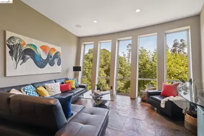 6343 Skyline Blvd, Oakland, CA 94611 - Photo 53
