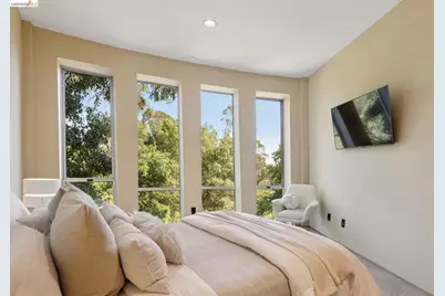 6343 Skyline Blvd, Oakland, CA 94611 - Photo 57