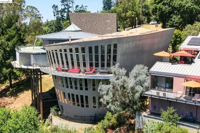 6343 Skyline Blvd, Oakland, CA 94611 - Photo 23