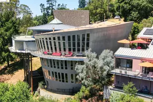 6343 Skyline Blvd, Oakland, CA 94611 - Photo 23