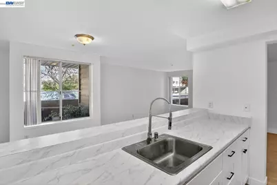2901 Macarthur Blvd #103, Oakland, CA 94602 - Photo 21