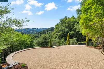 1059 Lizann Dr, Lafayette, CA 94549 - Photo 53