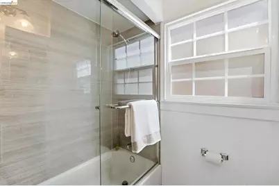 2006 14th Ave, Oakland, CA 94606 - Photo 21