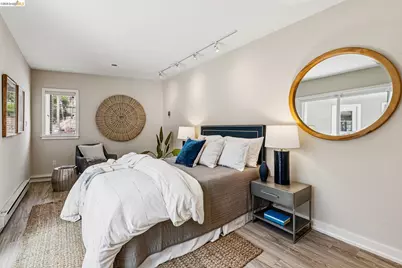 5801 Leona St, Oakland, CA 94605 - Photo 25