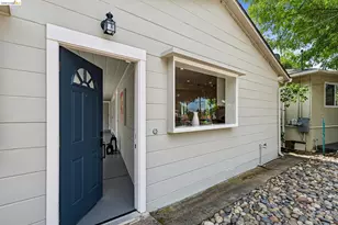 5801 Leona St, Oakland, CA 94605 - Photo 51