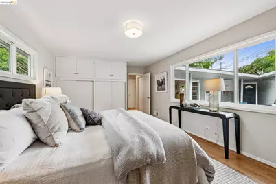 5801 Leona St, Oakland, CA 94605 - Photo 19