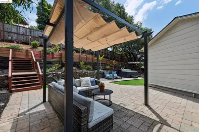 5801 Leona St, Oakland, CA 94605 - Photo 35