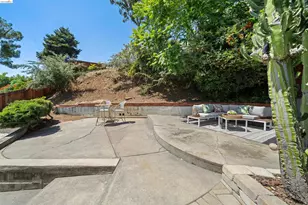 2165 Strang Ave, Castro Valley, CA 94578 - Photo 27