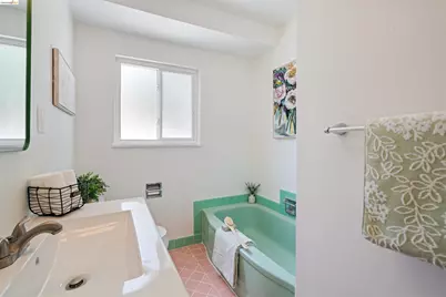 2165 Strang Ave, Castro Valley, CA 94578 - Photo 23