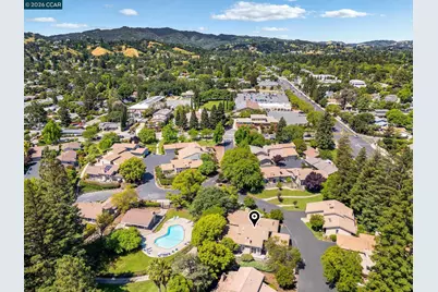 87 Rolling Green Cir, Pleasant Hill, CA 94523 - Photo 21