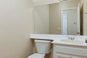 2939 Kennsington Ln, Tracy, CA 95377 - Photo 11