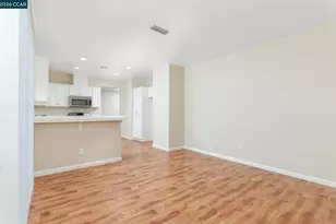 2939 Kennsington Ln, Tracy, CA 95377 - Photo 5