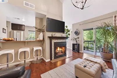 7560 Canyon Meadow Cir #H, Pleasanton, CA 94588 - Photo 7