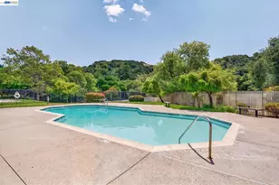 7560 Canyon Meadow Circle, Pleasanton, CA 94588 - Photo 41