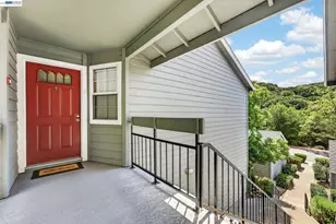 7560 Canyon Meadow Circle, Pleasanton, CA 94588 - Photo 3