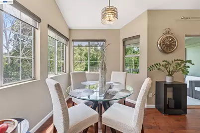 7560 Canyon Meadow Cir #H, Pleasanton, CA 94588 - Photo 11
