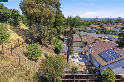 2240 Concord Dr, Pittsburg, CA 94565 - Photo 49